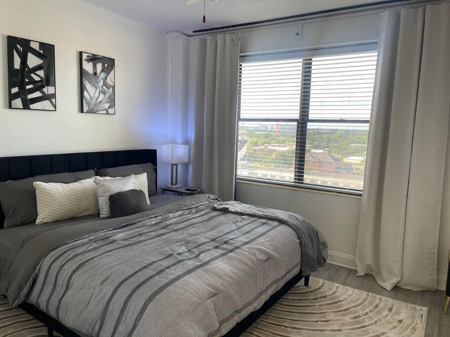 Luxury Skyrise Condo Downtown Jax Джексонвілл Екстер'єр фото