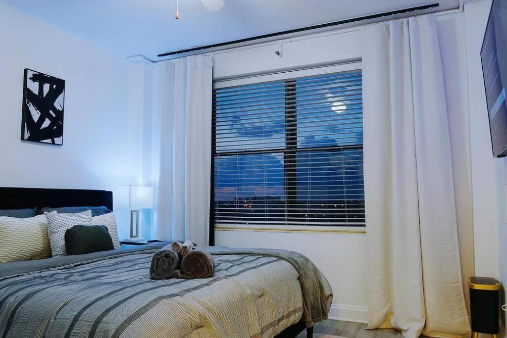 Luxury Skyrise Condo Downtown Jax Джексонвілл Екстер'єр фото
